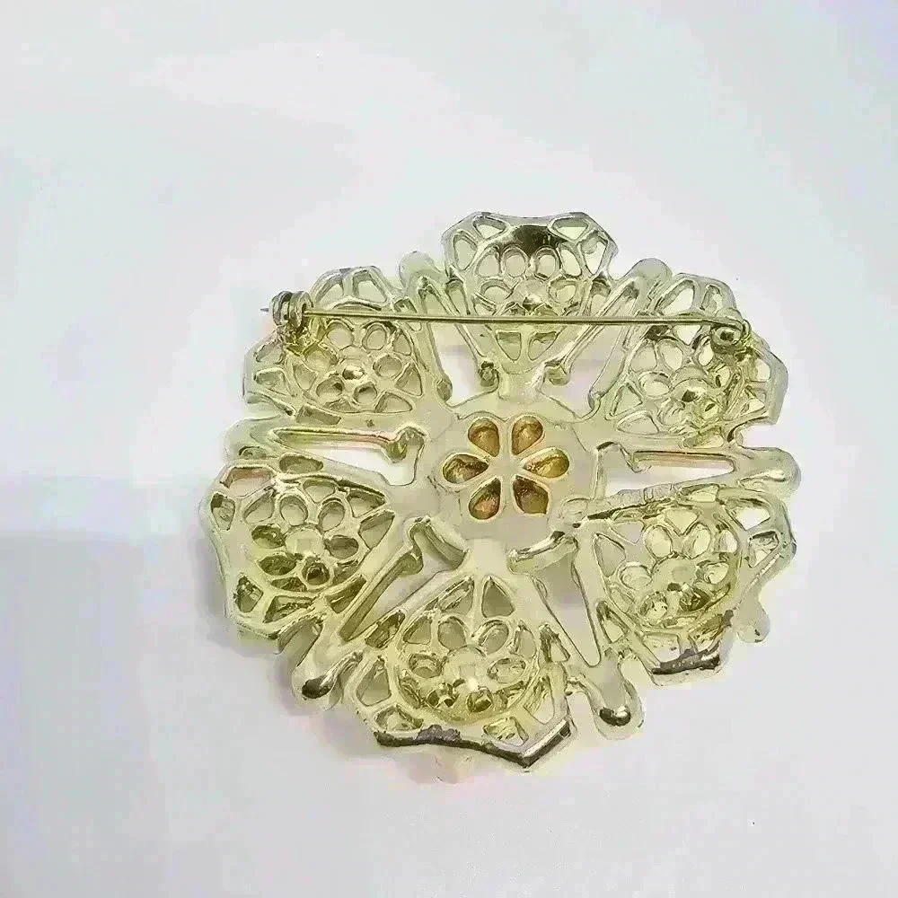 Sarah Coventry Gold Tone Brooch with Red Cabochons